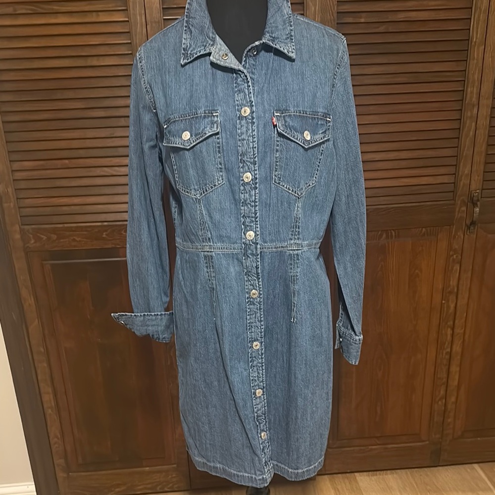 NWT Levi’s women Blue Denim Jacket/shirt dress
